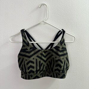 Lululemon sports bra